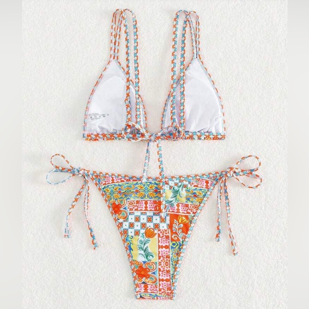 Swimsuit - Picture 2 of 4